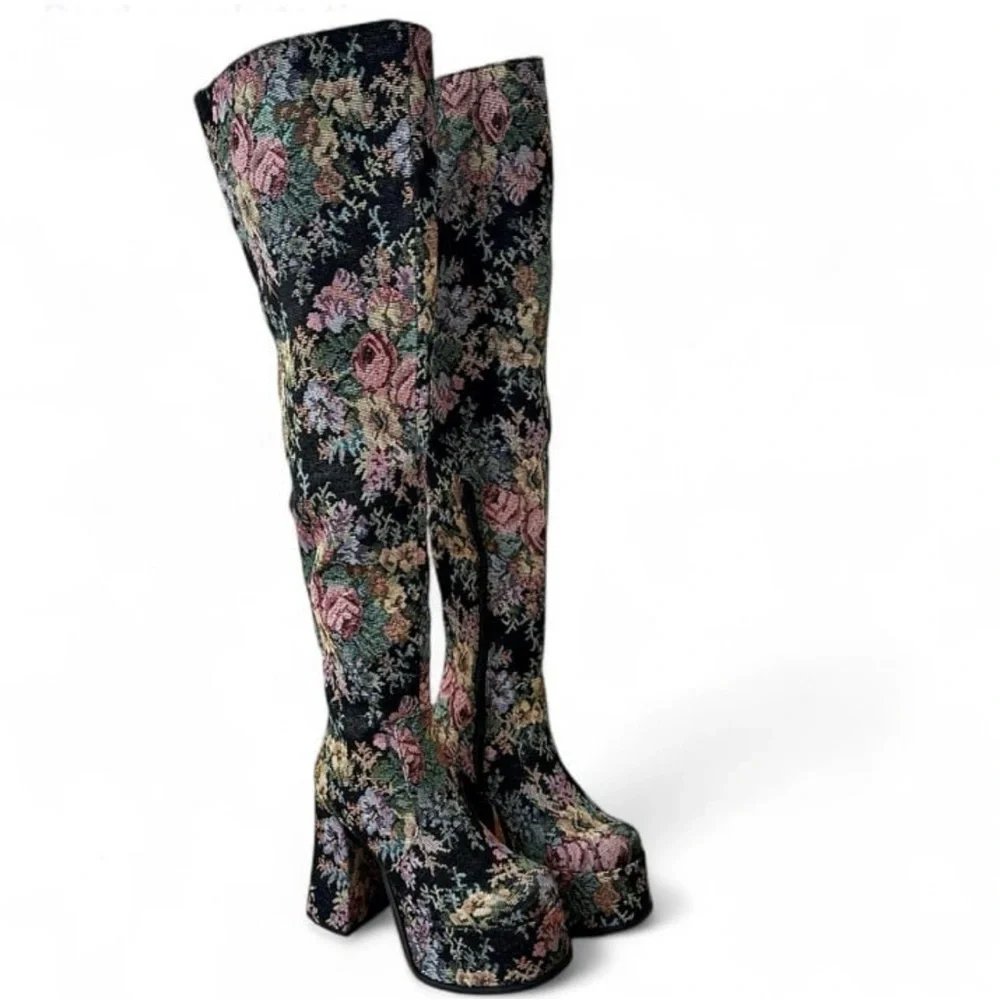 Current Mood Dolls Kill ‘BOHEME GARDEN’ Tapestry OTK Boots Vest SET L/9 NWT